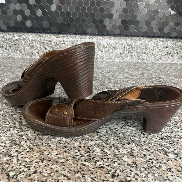 Born brown leather sandals US 8 - Picture 7 of 7